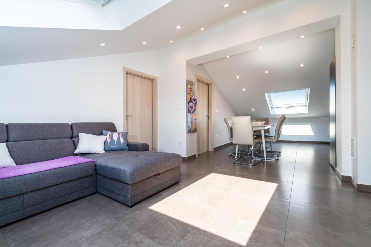 Apartman Dunatov Preko Εξωτερικό φωτογραφία